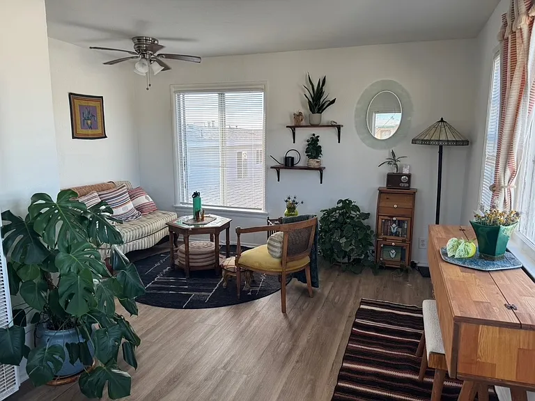 1616 S Pacific St #C — Photo 11
