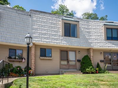 10 Redwood Court #10, Cromwell, CT, 06416