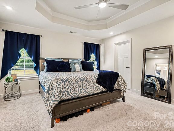 5th image of 10434 Dalton Woods Ct NW