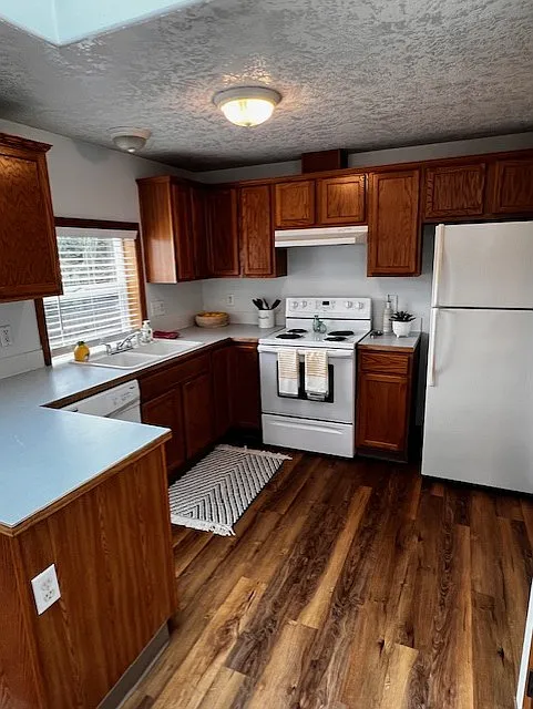 21990 NE Chinook Way — Photo 3