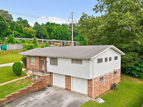 4th image of 3403-3405 Gail Dr
