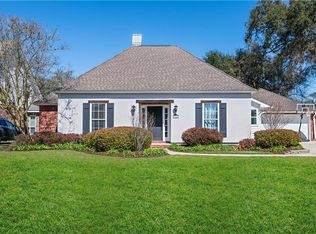 162 Colony Rd, Belle Chasse, LA 70037