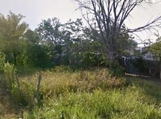 212 Burkett St, Taylor, TX 76574