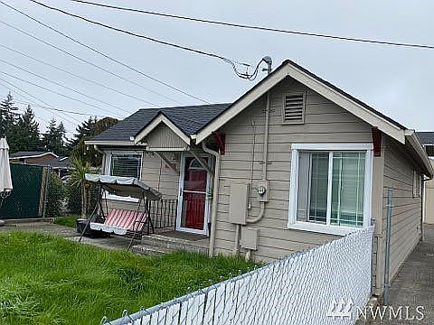 1st image of 1031 110th St S