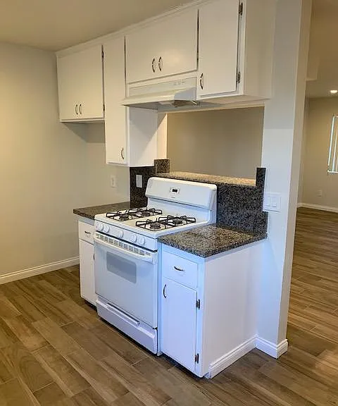 25452 Cole St #1 — Photo 18