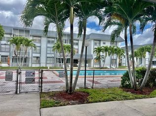6705 NW 169th St APT C205, Hialeah, FL 33015