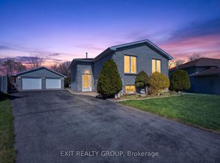 30 Charlotte St, Quinte West, ON K8V 2B9
