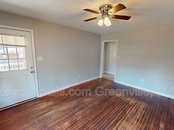 3rd image of 362A Ammons Rd