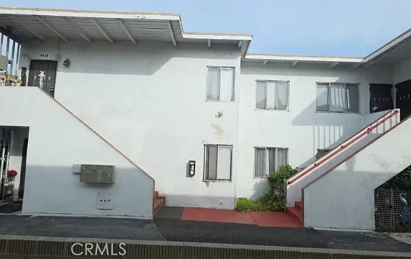 1 bed, 550 sqft, $2,150 — Photo 3