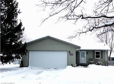 1st image of 121 Tennessee Dr
