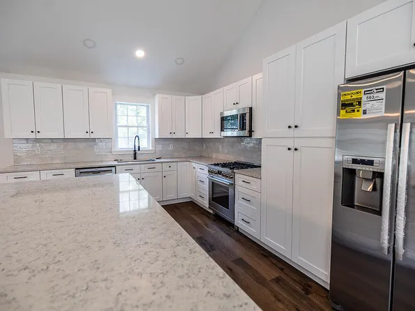 497 N Parish Road, Turner, ME 04282