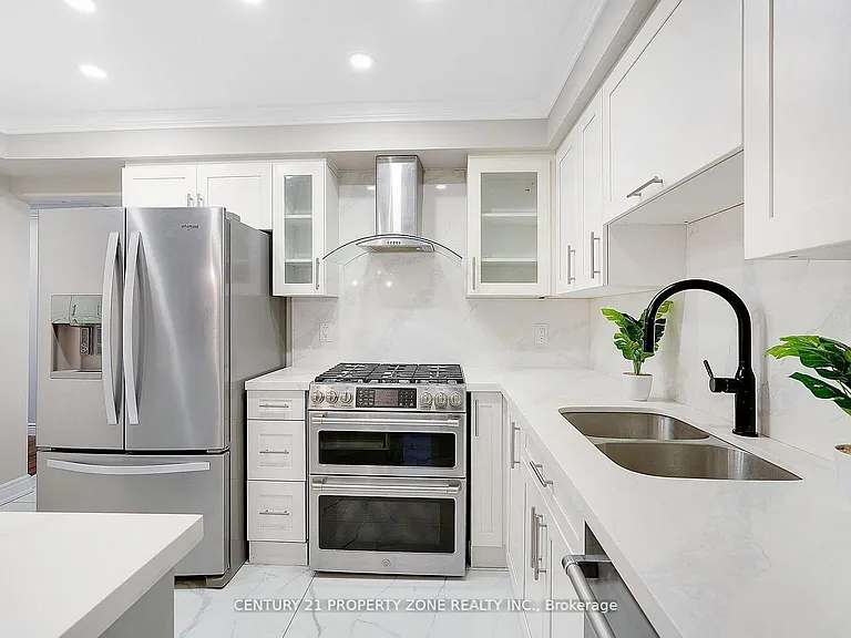 4 Garbutt Cres — Photo 13