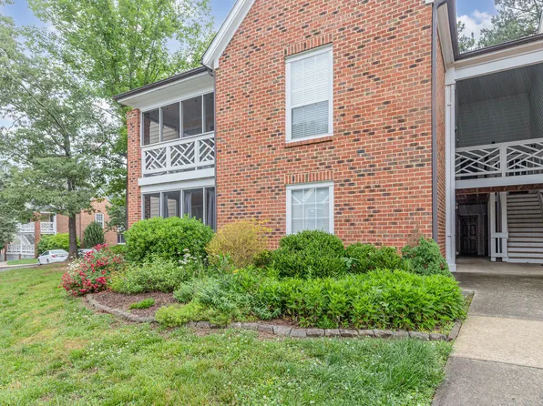 1002 Kingswood Dr APT A, Chapel Hill, NC 27517