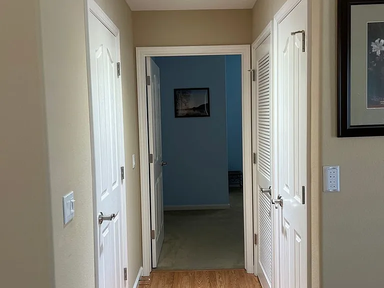 649 Betten St — Photo 12