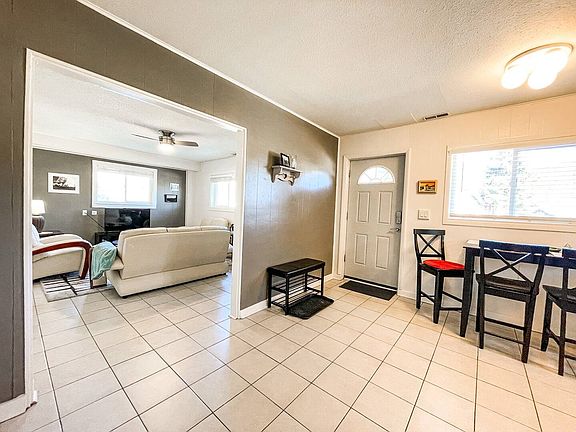 4th image of 418 N Baldwin St #418