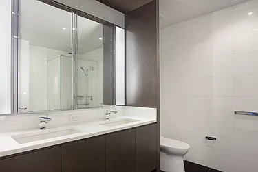 Rented by (Legacy) Elegran