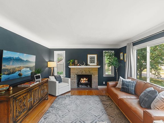 4th image of 1310 Welcome Ave N