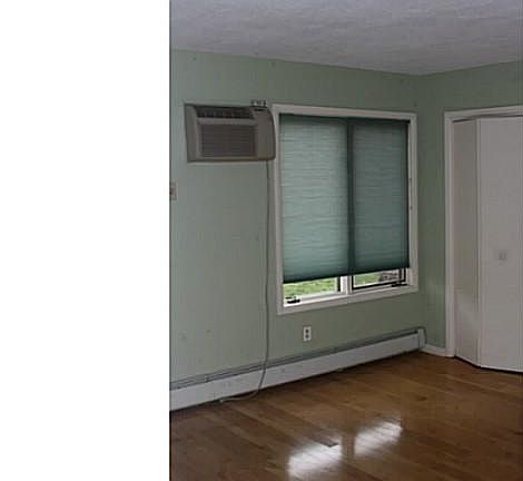 4th image of 9 Yankee Glen Dr #9C