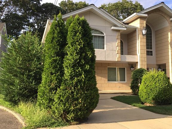 3rd image of 235 Koehl St