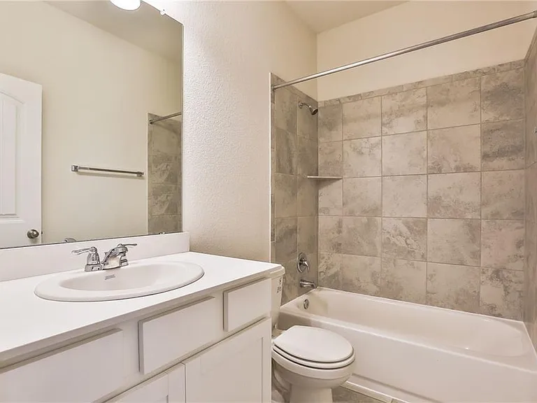 637 Gabrielle Anne Dr — Photo 14