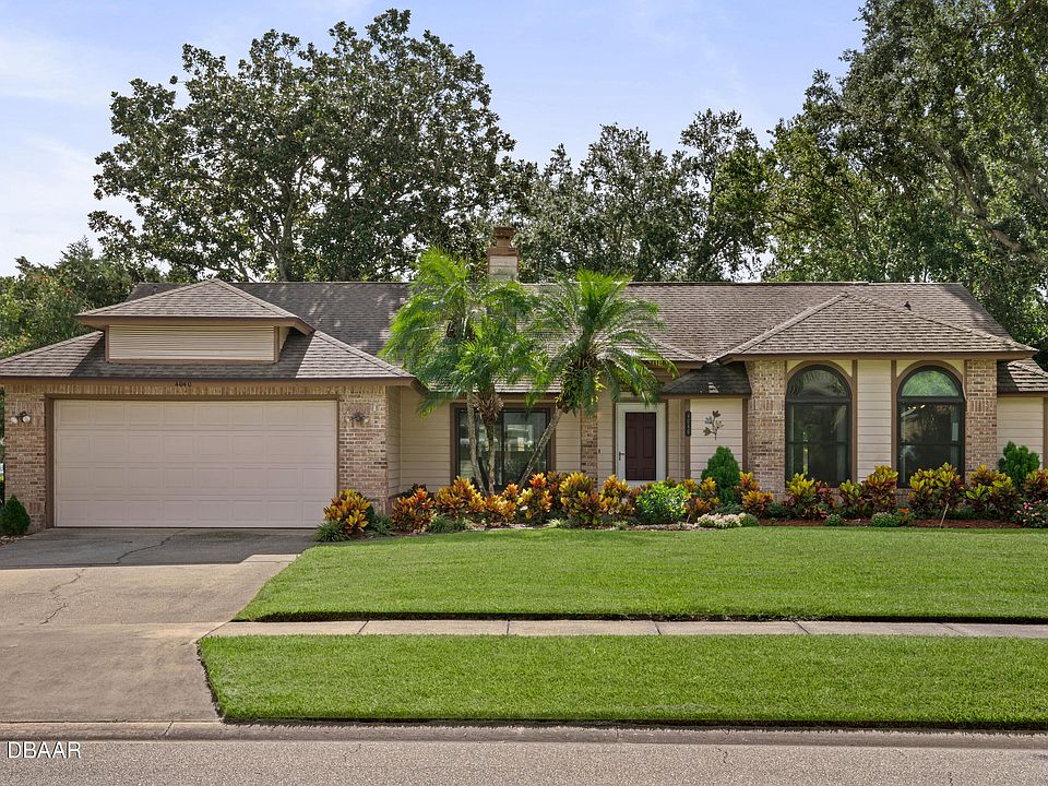 1st image of 4040 S Waterbridge Cir