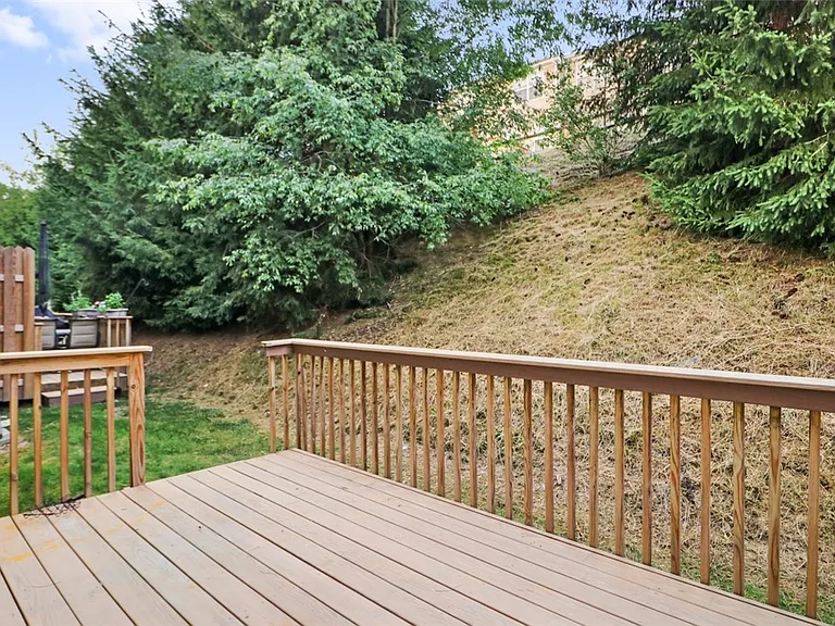 10550 Cherry Grove Ct — Photo 3