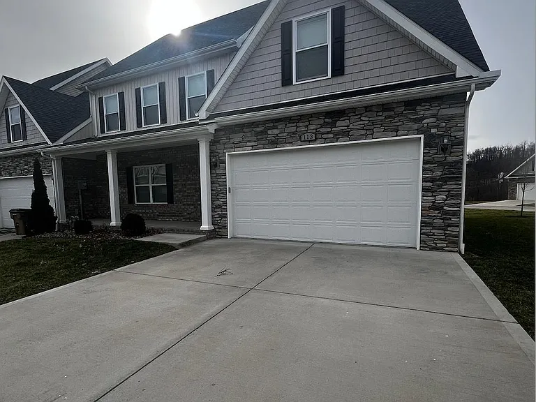 113 Red Oak Ln #113 — Photo 1