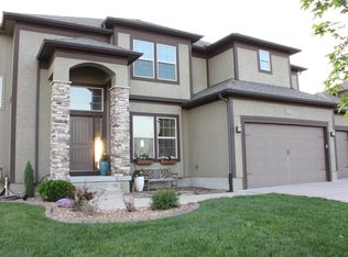 1232 Hillmann Ln, Warrensburg, MO 64093