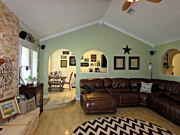 5th image of 605 Belmont Dr