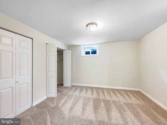 5th image of 3611 Dannys Ln