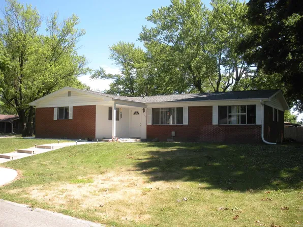 421 E 2nd St, Mulberry, IN 46058
