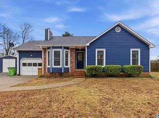 8441 Lanewood Cir, Leeds, AL 35094