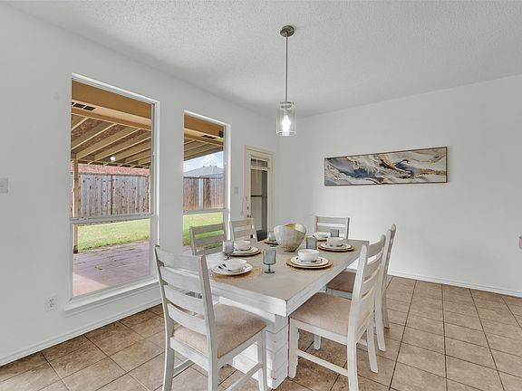 5th image of 8210 Sailors St