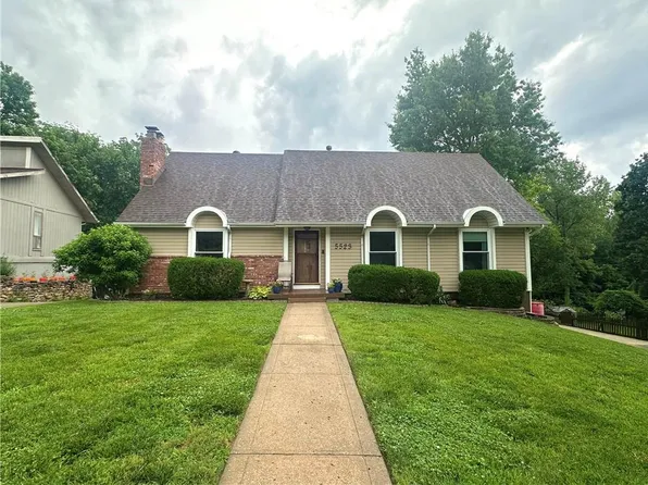 5523 NW Seminole Dr, Parkville, MO 64152