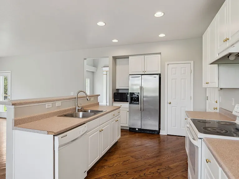 17380 E Lake Dr — Photo 10