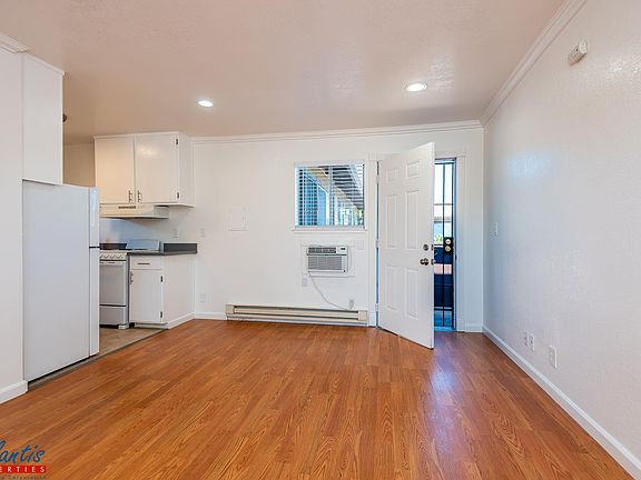 4th image of 5520 Camden Ave APT 3