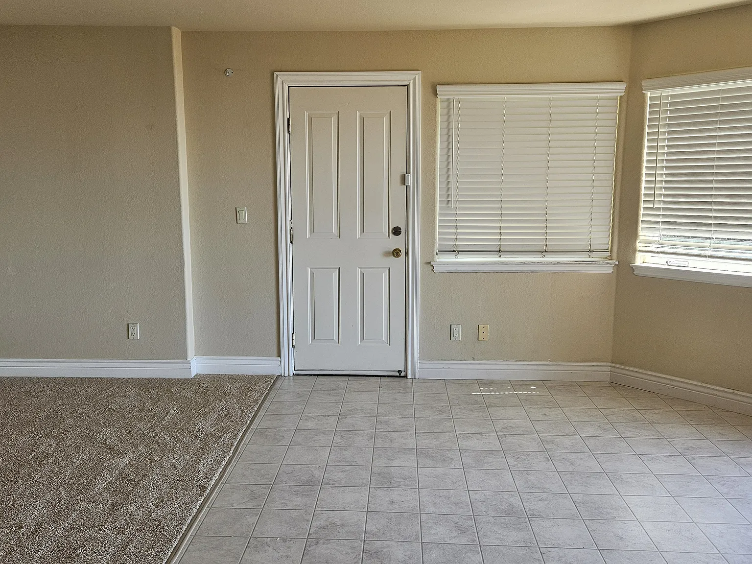 2 bed, 1.5 bath, 1400 sqft, $3,900 — Photo 4