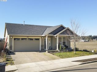500 Merlot St, Amity, OR 97101