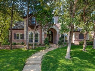 902 Parkview Ln, Southlake, TX 76092