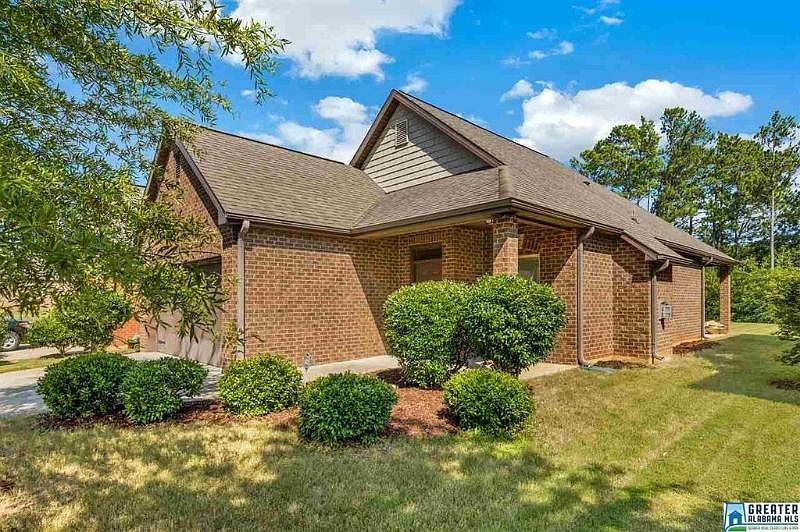 1st image of 399 Glen Cross Way