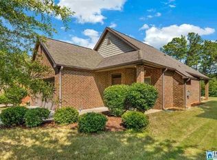 399 Glen Cross Way, Trussville, AL 35173