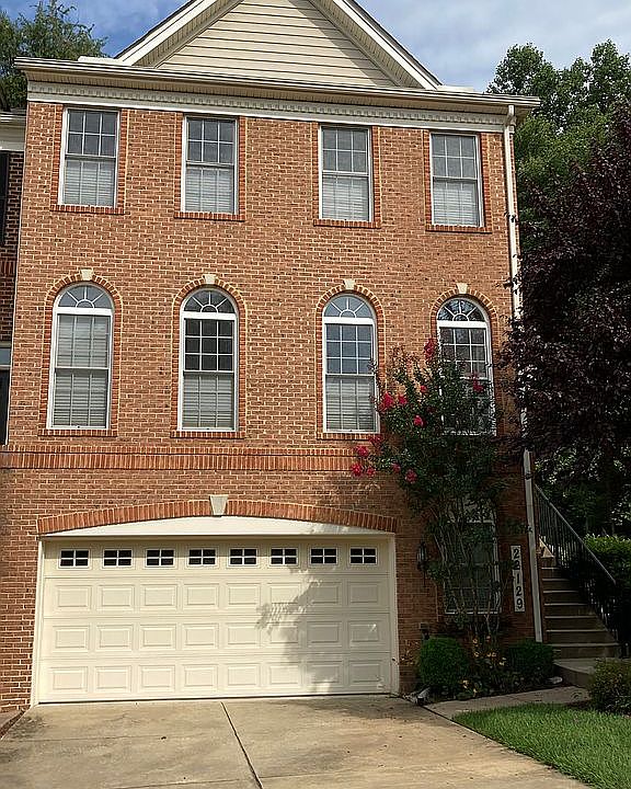 2nd image of Fair Garden Ln