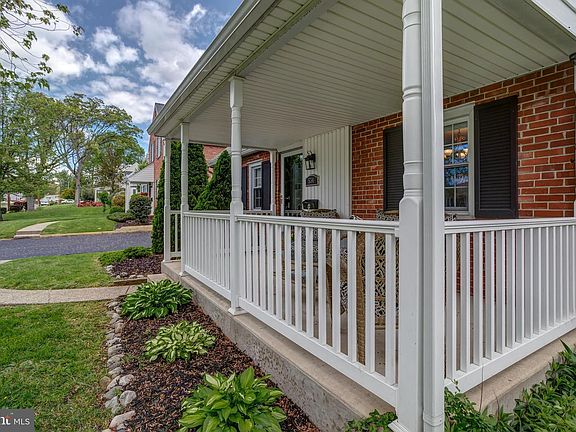 4th image of 534 Milmont Ave