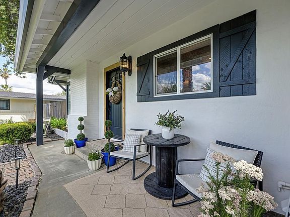 5th image of 4317 Baywood Way