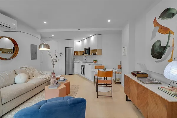 Rented by CW Realty Property Management LLC | media 2