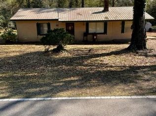 369 Old Augusta Rd, Richton, MS 39476