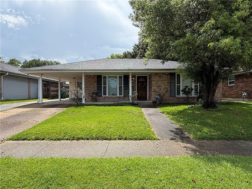 1st image of 732 Huckleberry Ln