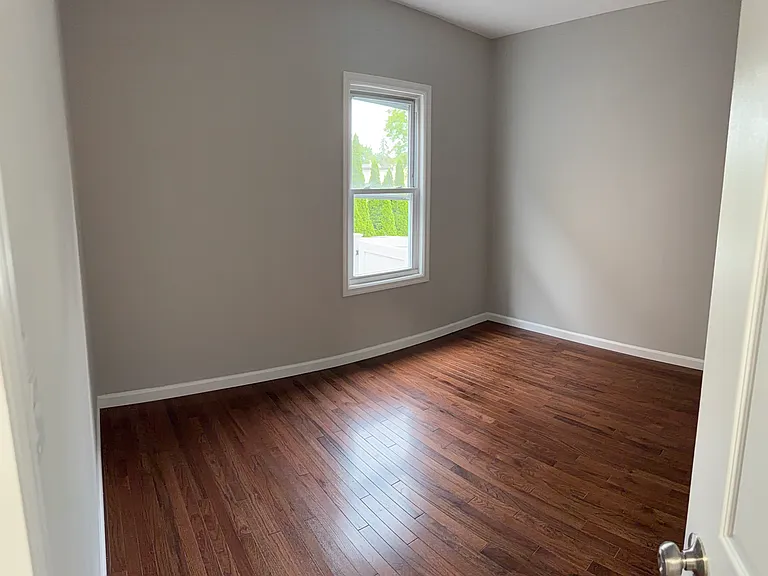443 Centre St — Photo 3