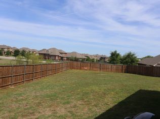 700 Catalpa Rd, Saginaw, TX 76131