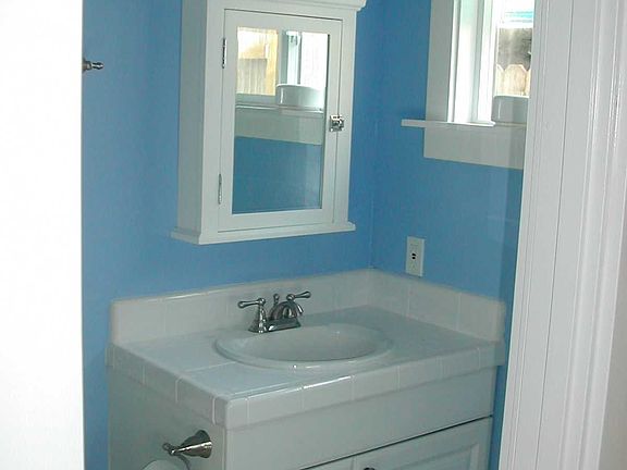 3rd image of 1721 Q St APT 3